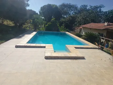 Fazenda/Sítio com 5 Quartos à venda, 85m² no , Cocalzinho de Goiás