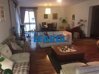 Apartamento com 3 Quartos à venda, 198m² no Santa Cecília, São Paulo