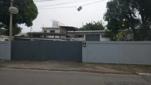 Galpão/Depósito/Armazém para alugar, 900m² no Niterói, Canoas