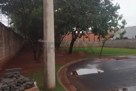 Lote/Terreno à venda, 331m² no Residencial Volpi, Araraquara