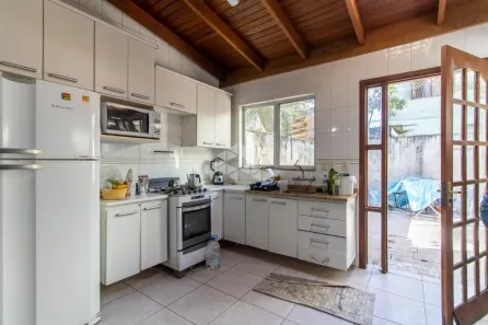 Casa com 3 Quartos à venda, 214m² no Ipanema, Porto Alegre
