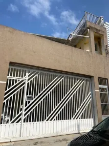 Sobrado com 2 Quartos à venda, 229m² no Jardim Independência, São Paulo
