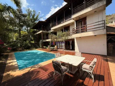 Casa com 5 Quartos à venda, 600m² no Belvedere, Belo Horizonte
