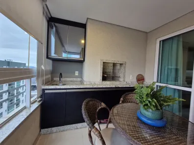 Apartamento com 2 Quartos à venda, 69m² no São João, Itajaí