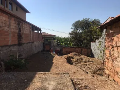 Lote/Terreno à venda, 360m² no Camilo Alves, Contagem