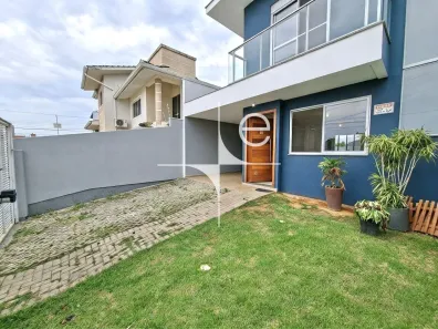 Casa com 3 Quartos para alugar, 135m² no Carianos, Florianópolis