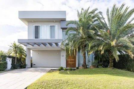 Casa de Condomínio com 4 Quartos à venda, 300m² no XANGRI-LÁ, Xangri-lá