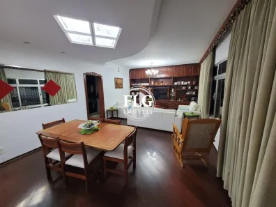 Casa com 3 Quartos à venda, 294m² no Chácara Santo Antônio (Zona Leste), São Paulo