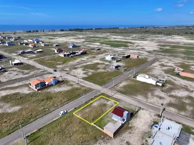 Lote/Terreno à venda, 300m² no Areias Claras, Balneário Gaivota