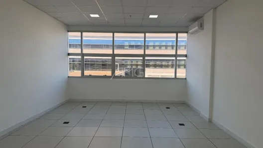 Sala Comercial com 1 Quarto para alugar, 41m² no Swiss Park, Campinas
