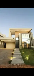 Casa de Condomínio com 3 Quartos à venda, 210m² no Shopping Park, Uberlândia