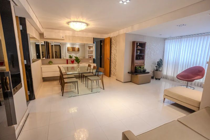 Apartamento com 3 quartos — Lourdes, Belo Horizonte