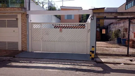 Casa com 2 Quartos à venda, 95m² no Vila Nhocune, São Paulo