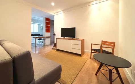 Apartamento com 1 Quarto para alugar, 51m² no Cambuí, Campinas