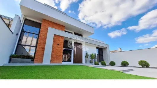 Casa com 3 Quartos à venda, 214m² no SENAI, Montenegro