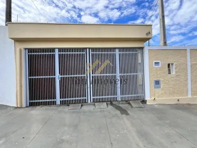 Casa com 3 Quartos para alugar, 120m² no Vila Prado, São Carlos
