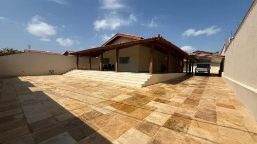 Casa com 5 Quartos à venda, 800m² no Quintas do Calhau, São Luís