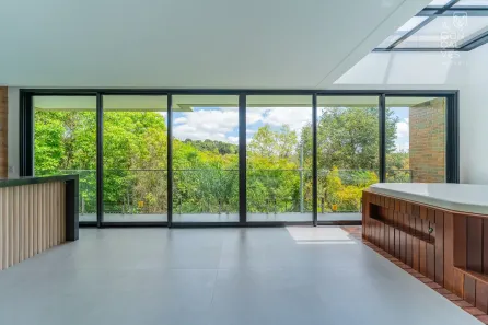 Casa de Condomínio com 3 Quartos à venda, 313m² no São Braz, Curitiba