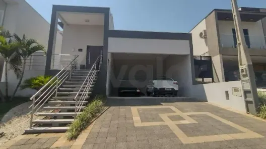 Casa de Condomínio com 3 Quartos à venda, 210m² no Swiss Park, Campinas