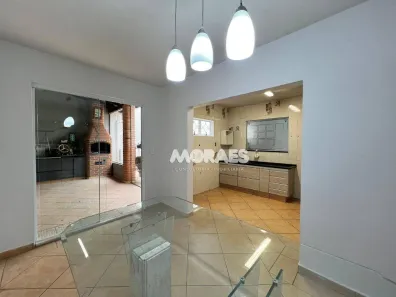 Casa com 2 Quartos para alugar, 170m² no Jardim Rosa Branca, Bauru