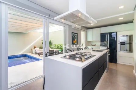 Sobrado com 3 Quartos à venda, 240m² no Estância Velha, Canoas