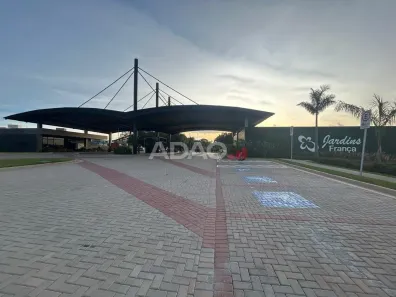 Lote/Terreno à venda, 405m² no Jardins França, Goiânia