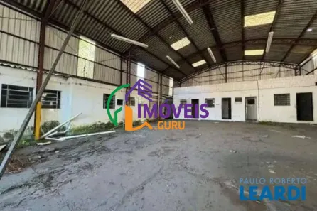 Galpão/Depósito/Armazém para alugar, 700m² no Jardim, Santo André
