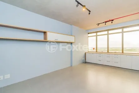 Sala Comercial à venda, 33m² no São Geraldo, Porto Alegre