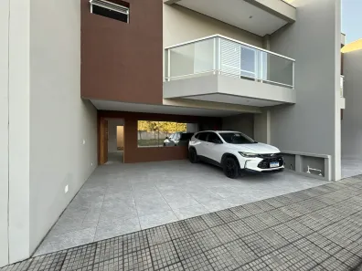Sobrado com 3 Quartos à venda, 142m² no Freguesia da Escada, Guararema