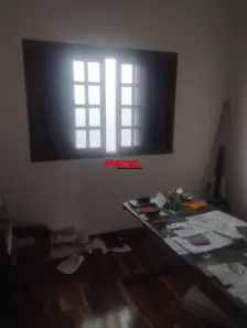 Casa com 3 Quartos à venda, 156m² no Loteamento Residencial Vista Linda, São José dos Campos