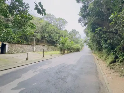 Lote/Terreno à venda, 132445m² no Morro Sorocotuba, Guarujá