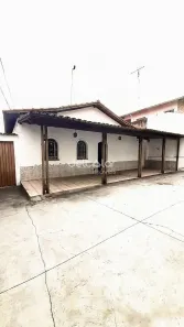 Casa com 5 Quartos à venda, 285m² no Santa Amélia, Belo Horizonte