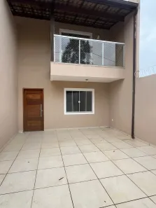 Casa com 3 Quartos para alugar, 120m² no Lagoa, Macaé
