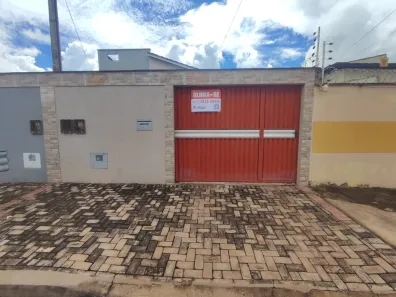 Casa com 2 Quartos para alugar, 76m² no Plano Diretor Sul, Palmas