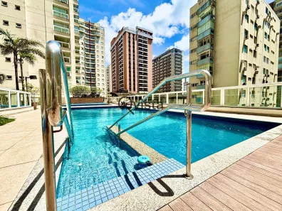 Apartamento com 3 Quartos para alugar, 100m² no Pitangueiras, Guarujá