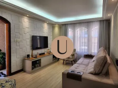 Casa com 3 Quartos à venda, 207m² no Jardim Teresa, São Paulo