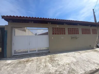 Casa com 2 Quartos para alugar, 134m² no Martim de Sá, Caraguatatuba