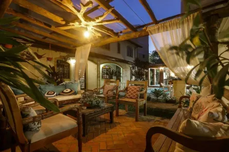 Imóvel Comercial com 18 Quartos à venda, 1000m² no Cachoeira do Bom Jesus, Florianópolis