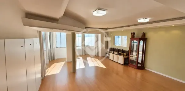 Apartamento com 3 Quartos à venda, 140m² no Agronômica, Florianópolis