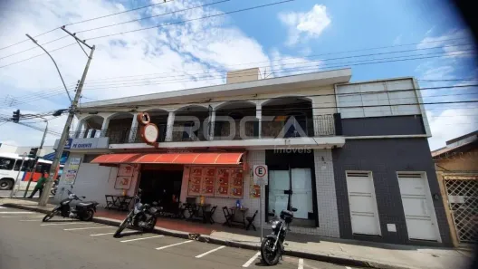 Prédio Comercial com 3 Quartos para alugar, 230m² no Vila Prado, São Carlos