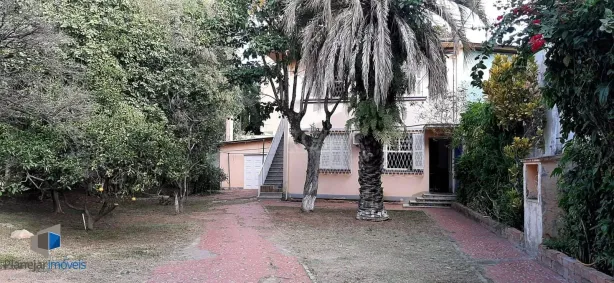 Casa com 6 Quartos à venda, 479m² no Medianeira, Porto Alegre