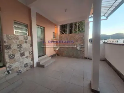 com 2 Quartos para alugar, 60m² no Bento Ribeiro, Rio de Janeiro