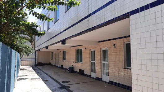 Casa com 3 Quartos para alugar, 85m² no Brás de Pina, Rio de Janeiro