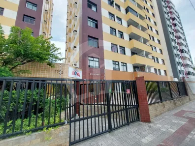 Apartamento com 2 Quartos para alugar, 110m² no Luzia, Aracaju