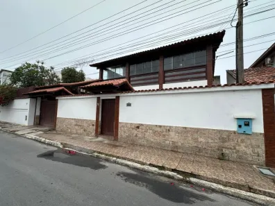 Casa com 3 Quartos à venda, 222m² no Itaúna, Saquarema