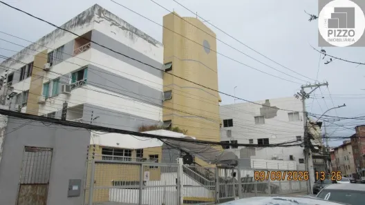 Apartamento com 2 Quartos para alugar, 56m² no Jardim Armação, Salvador