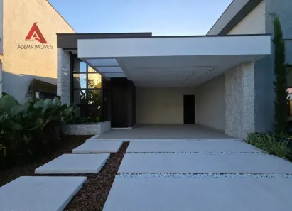 Casa de Condomínio com 3 Quartos à venda, 126m² no Jardim Jacinto, Jacareí