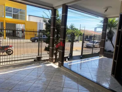 Imóvel Comercial para alugar, 184m² no Jardim Urupês, Rondonópolis