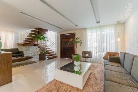 Casa de Condomínio com 3 Quartos à venda, 311m² no Orleans, Curitiba