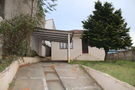 Casa com 3 Quartos à venda, 109m² no Ronda, Ponta Grossa